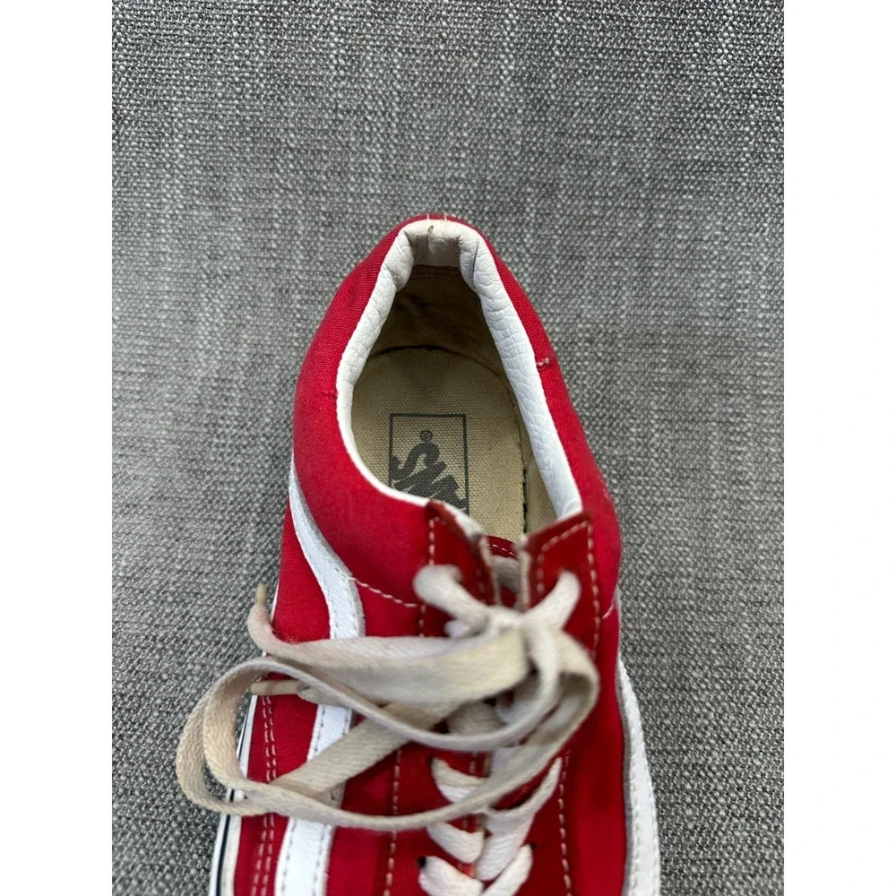 Vans Old Skool Unisex M7.5/W9‎ Skateboarding Shoes Red Suede Athletic Sneakers
